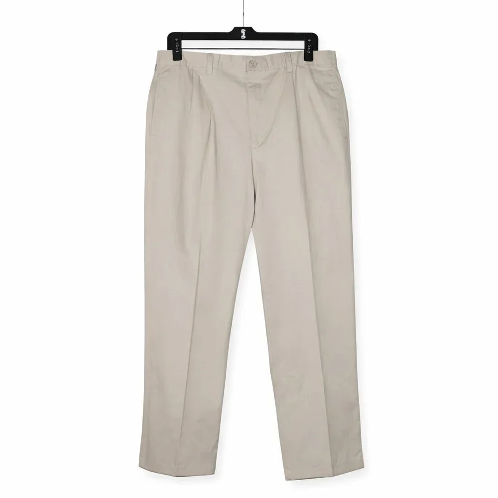 NWT Dockers RECODE Classic Fit Khaki Pants W42 L30 No Wrinkle Cotton Comfort